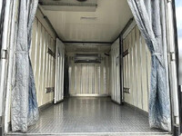 いすゞエルフ冷凍車（冷蔵車）小型（2t・3t）[写真11]