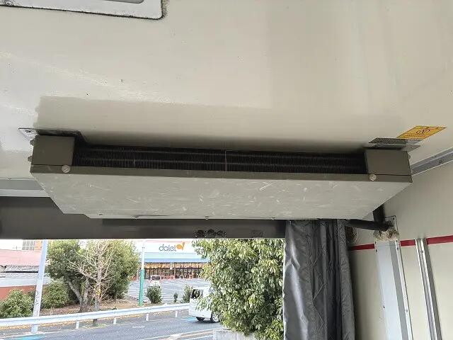 いすゞエルフ冷凍車（冷蔵車）小型（2t・3t）[写真15]