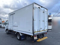 いすゞエルフ冷凍車（冷蔵車）小型（2t・3t）[写真02]