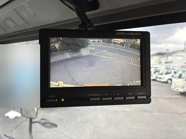 いすゞエルフ冷凍車（冷蔵車）小型（2t・3t）[写真31]