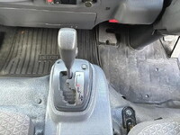 いすゞエルフ冷凍車（冷蔵車）小型（2t・3t）[写真35]