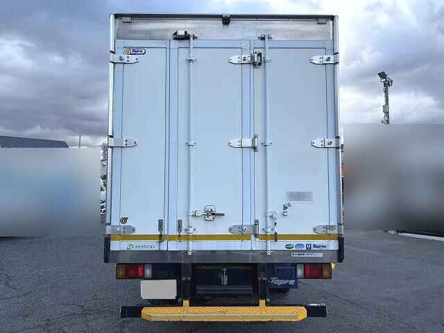 いすゞエルフ冷凍車（冷蔵車）小型（2t・3t）[写真06]