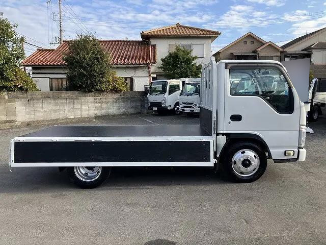 いすゞエルフ平ボディ小型（2t・3t）[写真10]