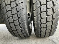 いすゞエルフ平ボディ小型（2t・3t）[写真21]