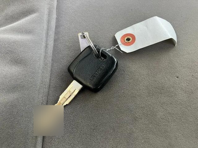 いすゞエルフ平ボディ小型（2t・3t）[写真37]