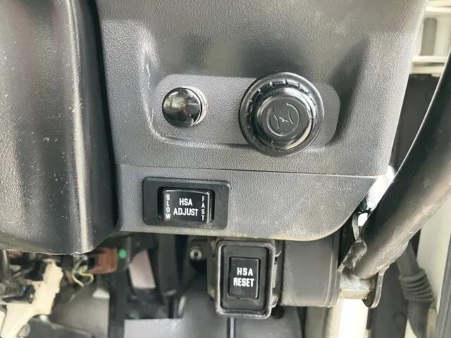 いすゞエルフダンプ小型（2t・3t）[写真28]