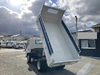 いすゞエルフダンプ小型（2t・3t）[写真02]