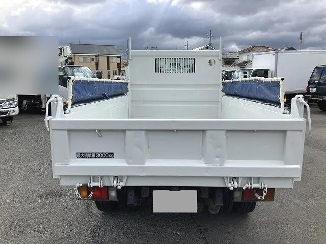 いすゞエルフダンプ小型（2t・3t）[写真08]