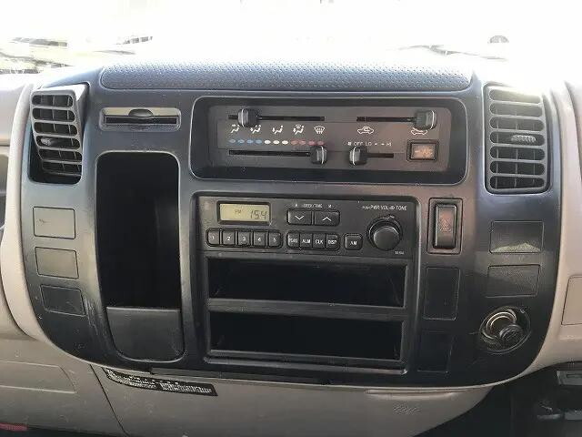 トヨタダイナ平ボディ小型（2t・3t）[写真17]