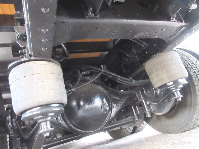 いすゞギガアルミブロック大型（10t）[写真16]