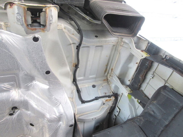 いすゞギガアルミブロック大型（10t）[写真21]