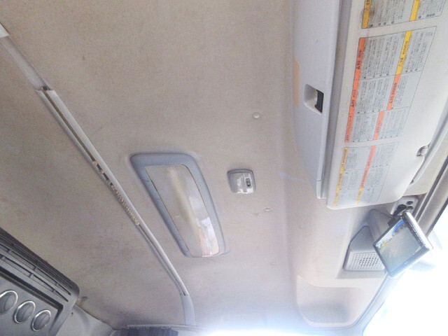 いすゞギガアルミブロック大型（10t）[写真29]