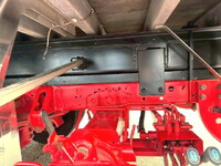 UDトラックスコンドルクレーン4段増トン（6t・8t）[写真17]