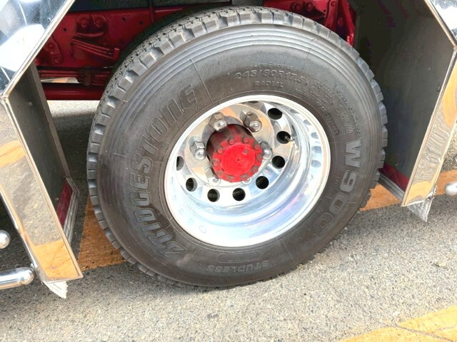 UDトラックスコンドルクレーン4段増トン（6t・8t）[写真22]