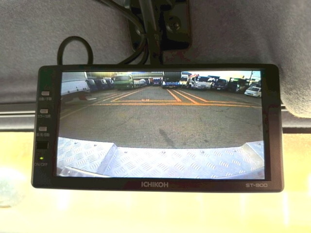 UDトラックスコンドルクレーン4段増トン（6t・8t）[写真27]