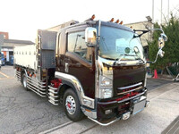 UDトラックスコンドルクレーン4段増トン（6t・8t）[写真06]