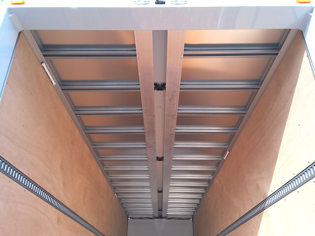 日野プロフィアアルミウイング大型（10t）[写真17]