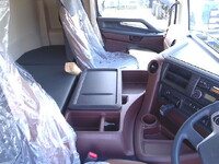 日野プロフィアアルミウイング大型（10t）[写真28]