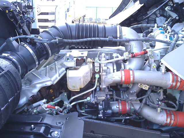 日野プロフィアアルミウイング大型（10t）[写真36]