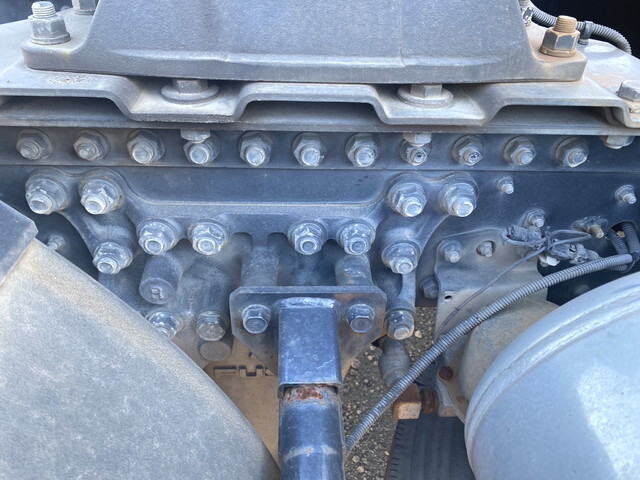 三菱ふそうスーパーグレートトレーラーヘッド（トラクターヘッド）大型（10t）[写真15]