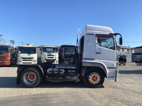 三菱ふそうスーパーグレートトレーラーヘッド（トラクターヘッド）大型（10t）[写真07]