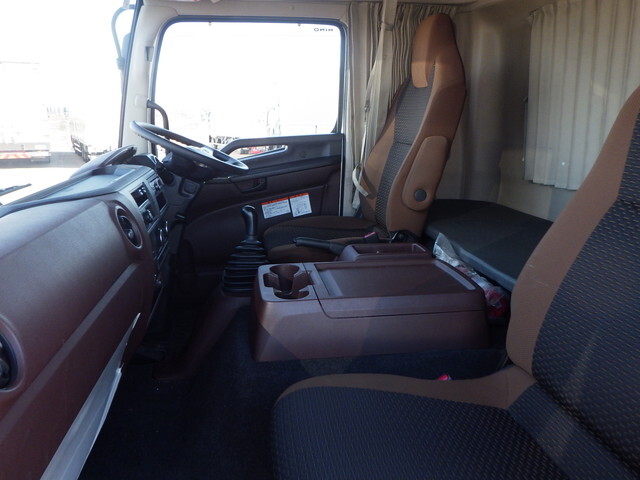 日野レンジャーアルミウイング中型（4t）[写真10]