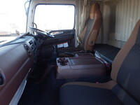 日野レンジャーアルミウイング中型（4t）[写真11]