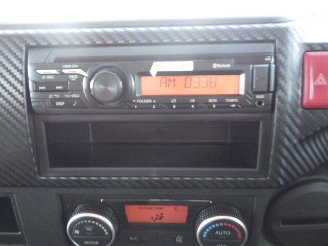 日野レンジャーアルミウイング中型（4t）[写真13]