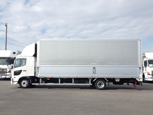 日野レンジャーアルミウイング中型（4t）[写真36]