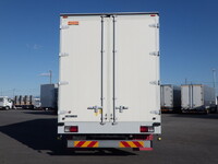 日野レンジャーアルミウイング中型（4t）[写真09]