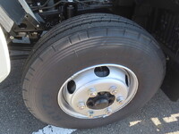 日野レンジャー汚泥吸引車増トン（6t・8t）[写真14]