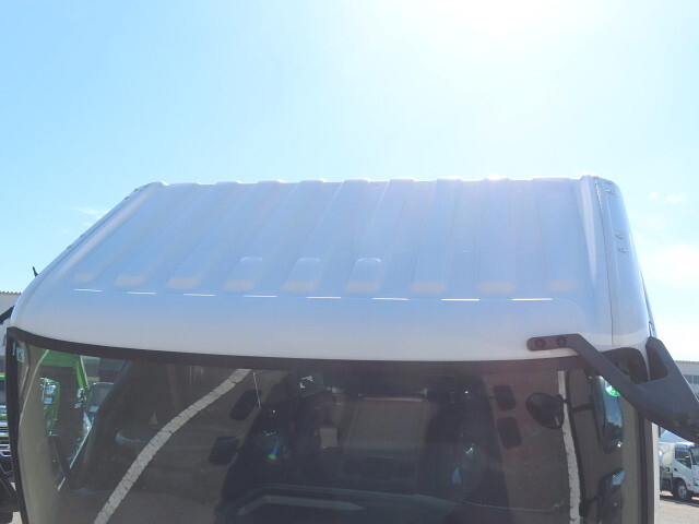 日野レンジャー汚泥吸引車増トン（6t・8t）[写真28]