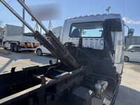 三菱ふそうファイターコンテナ専用車増トン（6t・8t）[写真24]