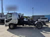 三菱ふそうファイターコンテナ専用車増トン（6t・8t）[写真07]