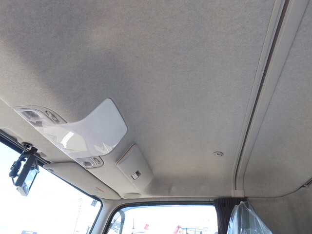 三菱ふそうファイターミキサー車（コンクリートミキサー）中型（4t）[写真18]