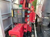 いすゞフォワードクレーン4段増トン（6t・8t）[写真11]