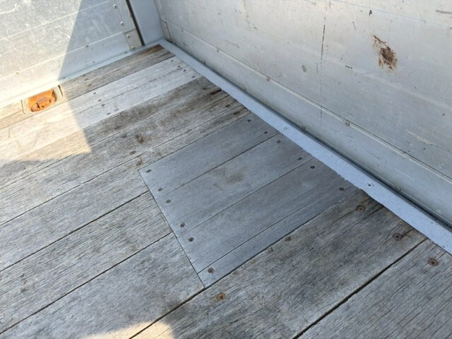 いすゞフォワードクレーン4段増トン（6t・8t）[写真26]