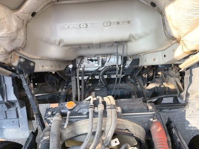 いすゞフォワードクレーン4段増トン（6t・8t）[写真31]