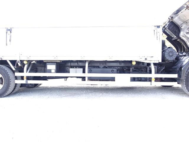 いすゞフォワードアルミウイング中型（4t）[写真18]