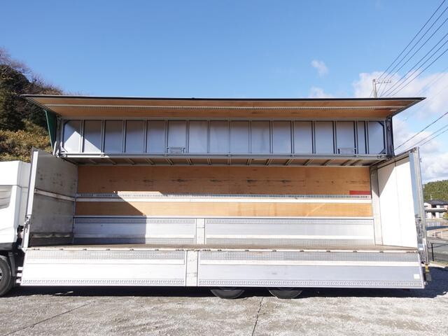 UDトラックスクオンアルミウイング大型（10t）[写真15]