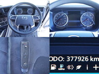 UDトラックスクオンアルミウイング大型（10t）[写真25]