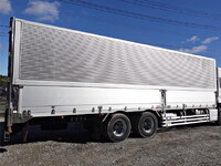 UDトラックスクオンアルミウイング大型（10t）[写真08]