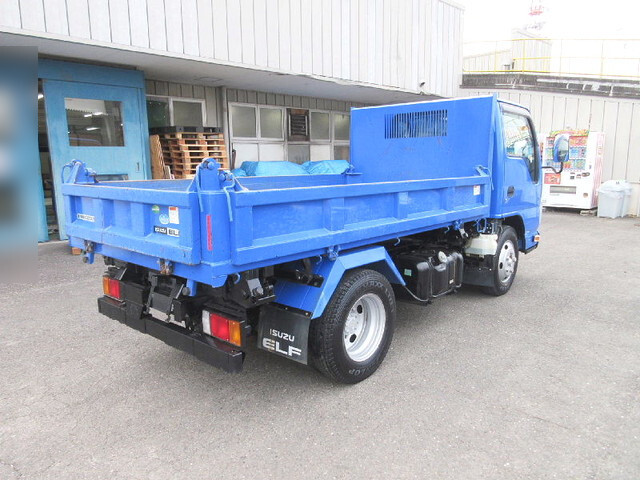 いすゞエルフ三転ダンプ小型（2t・3t）[写真10]