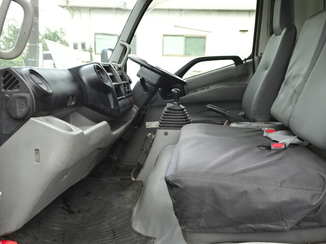 日野デュトロダンプ小型（2t・3t）[写真23]