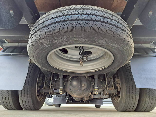 日野デュトロ平ボディ小型（2t・3t）[写真23]