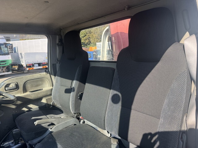 日産アトラスクレーン4段小型（2t・3t）[写真14]