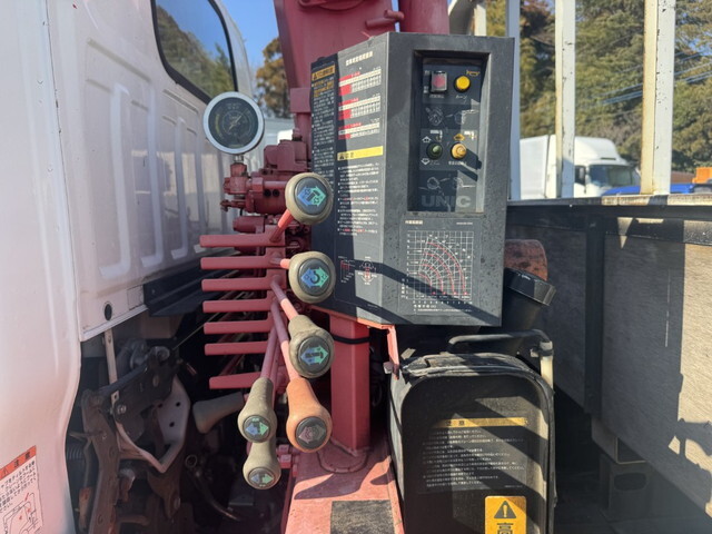 日産アトラスクレーン4段小型（2t・3t）[写真15]