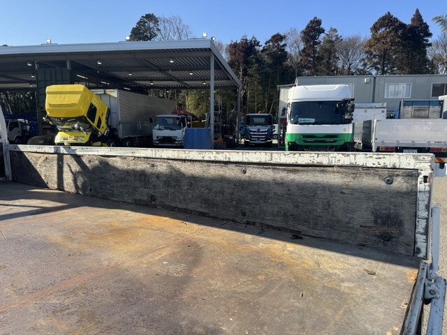 日産アトラスクレーン4段小型（2t・3t）[写真21]