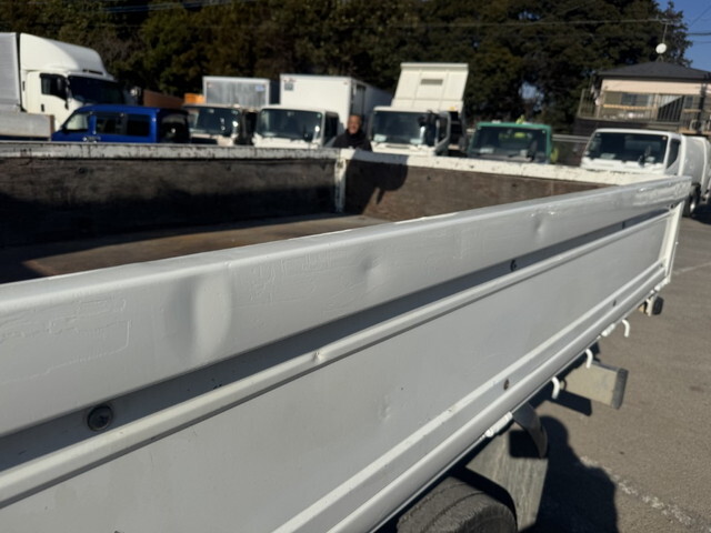 日産アトラスクレーン4段小型（2t・3t）[写真38]