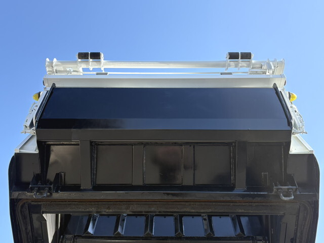 三菱ふそうキャンターパッカー車（塵芥車）小型（2t・3t）[写真13]